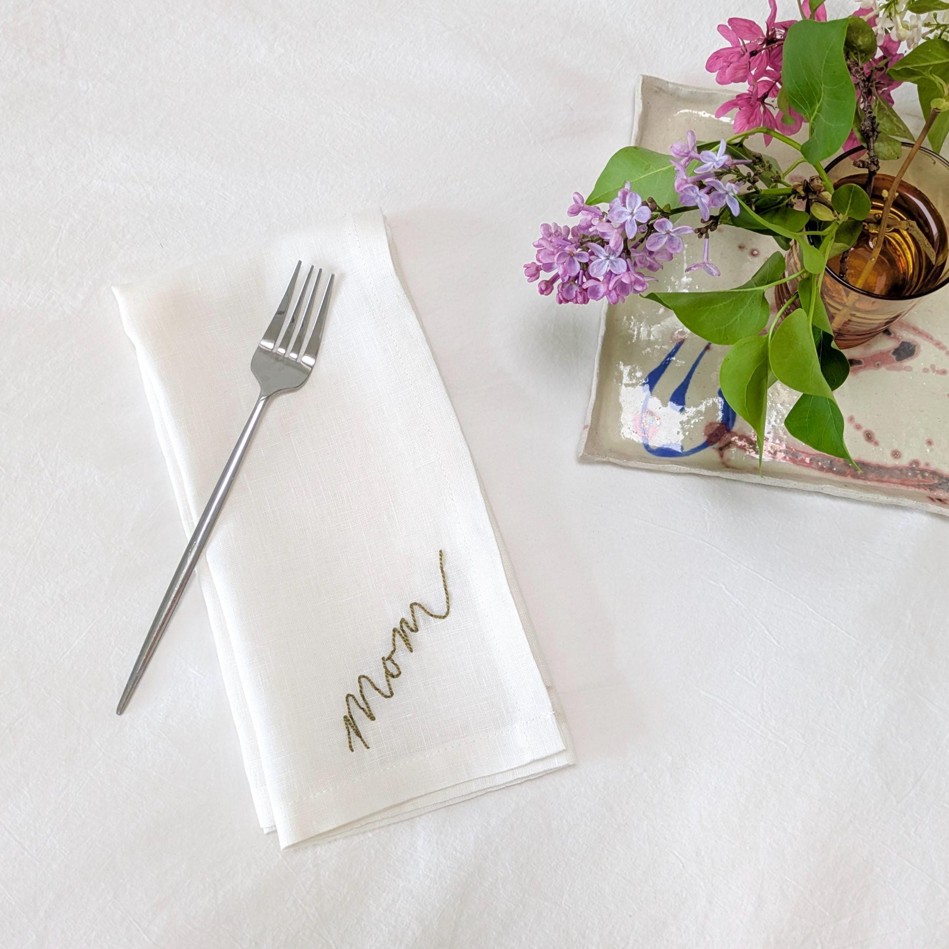 Ivory linen napkin with Mom hand embroidered in your handwriting