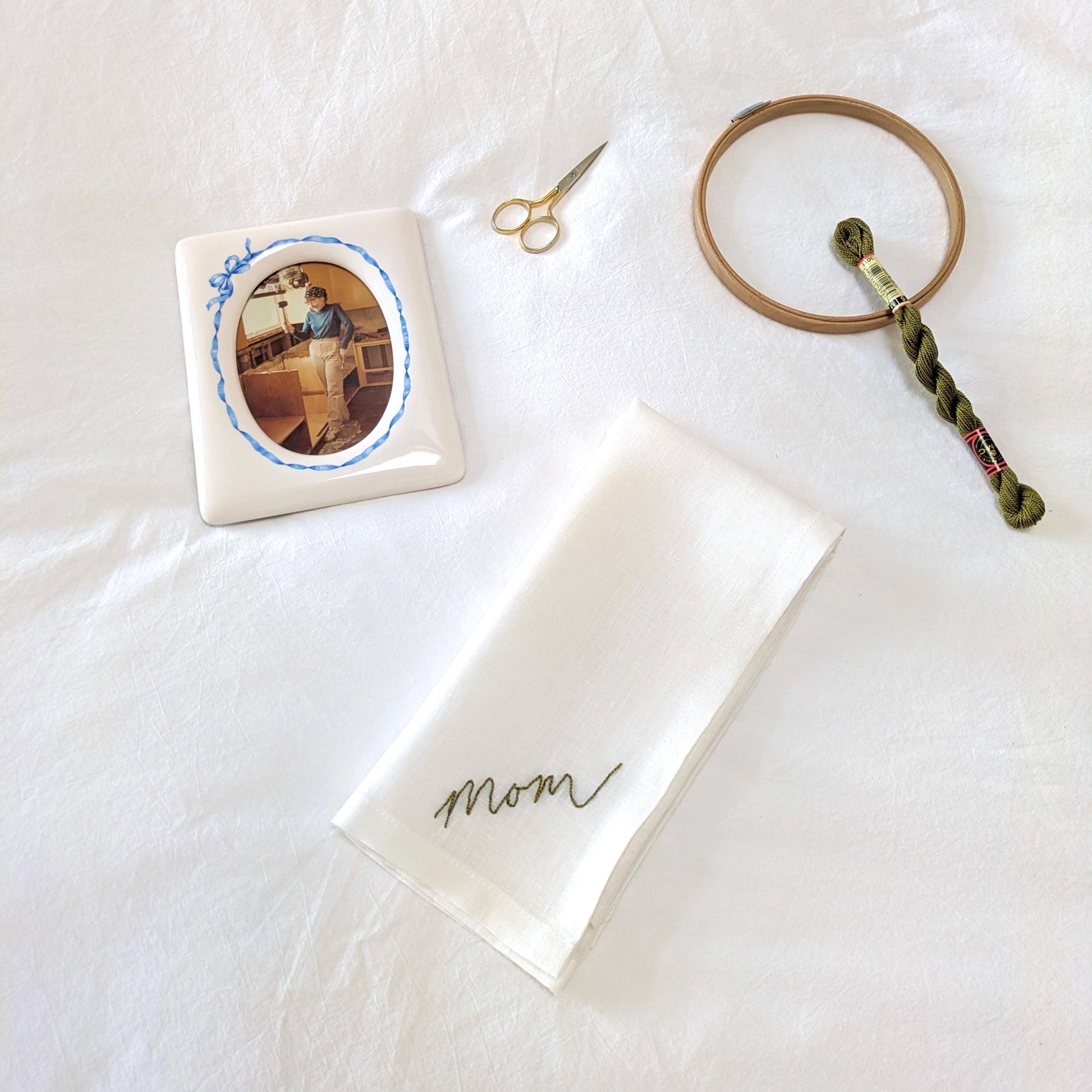 Ivory linen napkin with Mom hand embroidered in your handwriting